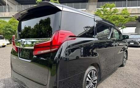 Toyota Alphard III, 2022 год, 4 000 000 рублей, 6 фотография