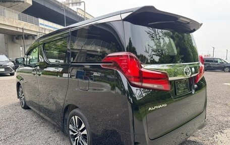 Toyota Alphard III, 2022 год, 4 000 000 рублей, 8 фотография