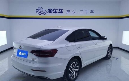 Volkswagen Lavida, 2022 год, 1 600 000 рублей, 2 фотография