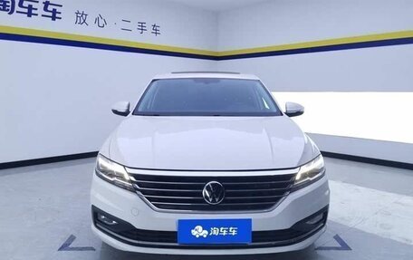 Volkswagen Lavida, 2022 год, 1 600 000 рублей, 3 фотография
