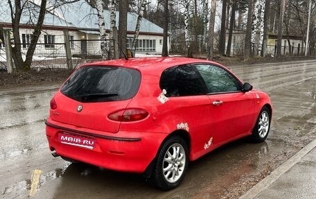 Alfa Romeo 147 I рестайлинг, 2002 год, 185 000 рублей, 2 фотография