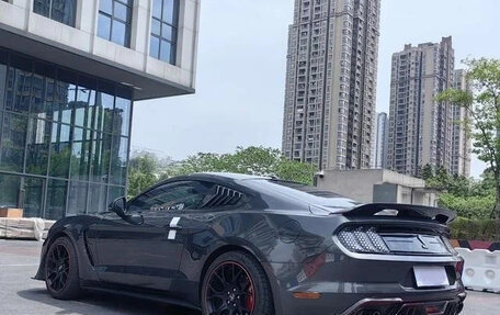 Ford Mustang VI рестайлинг, 2021 год, 2 140 020 рублей, 4 фотография