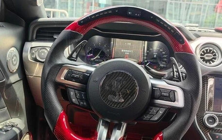 Ford Mustang VI рестайлинг, 2021 год, 2 140 020 рублей, 9 фотография