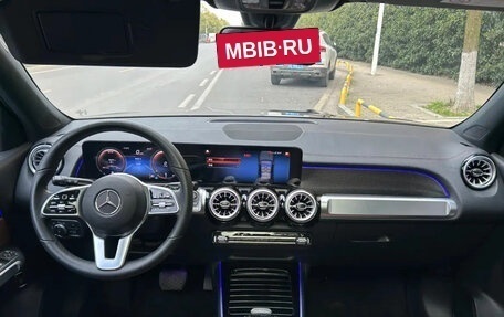 Mercedes-Benz GLB, 2022 год, 3 065 000 рублей, 3 фотография