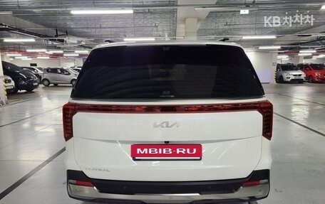 KIA Carnival, 2024 год, 3 935 000 рублей, 3 фотография