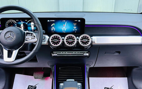 Mercedes-Benz GLB, 2022 год, 3 575 000 рублей, 3 фотография
