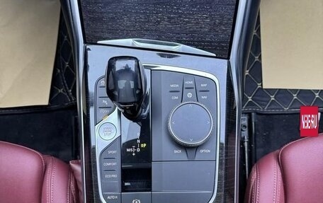 BMW 3 серия, 2021 год, 2 945 887 рублей, 16 фотография
