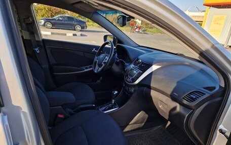 Hyundai Solaris II рестайлинг, 2012 год, 1 350 000 рублей, 10 фотография