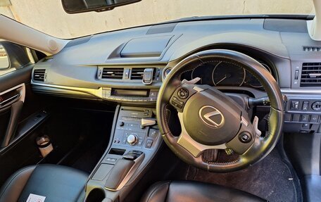 Lexus CT I рестайлинг, 2014 год, 1 700 000 рублей, 2 фотография