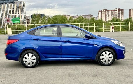 Hyundai Solaris II рестайлинг, 2011 год, 699 000 рублей, 4 фотография