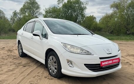 Peugeot 408 I рестайлинг, 2012 год, 590 000 рублей, 2 фотография