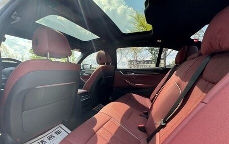 BMW 5 серия, 2021 год, 3 888 887 рублей, 8 фотография