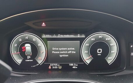 Audi Q7, 2021 год, 3 200 000 рублей, 10 фотография