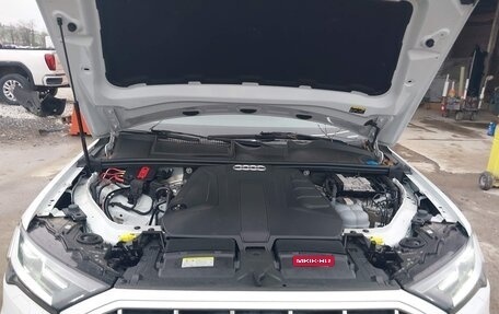 Audi Q7, 2021 год, 3 200 000 рублей, 13 фотография