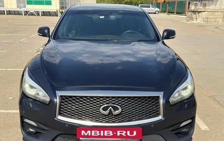 Infiniti Q70 I, 2015 год, 1 700 000 рублей, 2 фотография