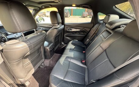 Infiniti Q70 I, 2015 год, 1 700 000 рублей, 14 фотография
