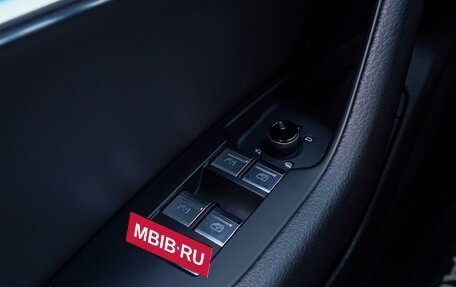 Audi A6, 2019 год, 3 990 000 рублей, 22 фотография
