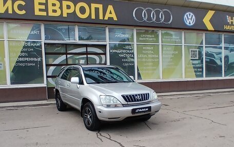 Lexus RX IV рестайлинг, 2001 год, 695 000 рублей, 2 фотография
