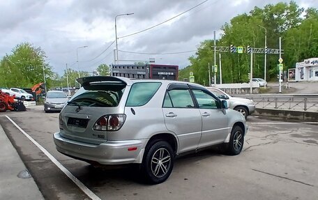 Lexus RX IV рестайлинг, 2001 год, 695 000 рублей, 4 фотография