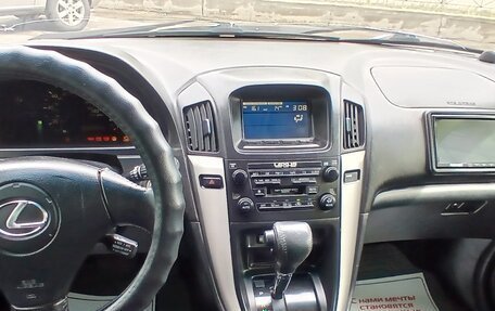 Lexus RX IV рестайлинг, 2001 год, 695 000 рублей, 13 фотография