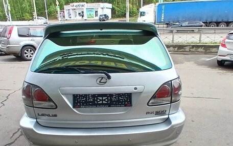 Lexus RX IV рестайлинг, 2001 год, 695 000 рублей, 5 фотография