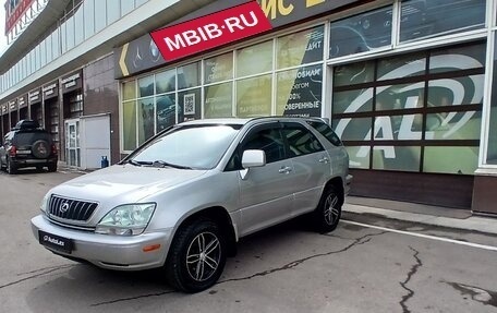 Lexus RX IV рестайлинг, 2001 год, 695 000 рублей, 8 фотография
