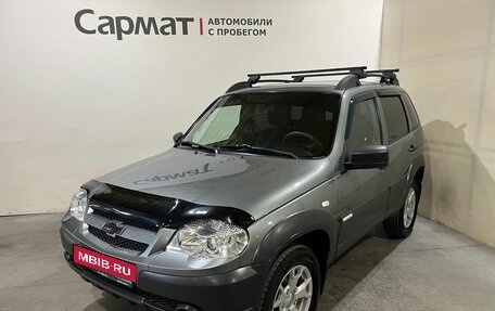 Chevrolet Niva I рестайлинг, 2017 год, 725 000 рублей, 3 фотография