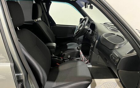 Chevrolet Niva I рестайлинг, 2017 год, 725 000 рублей, 14 фотография