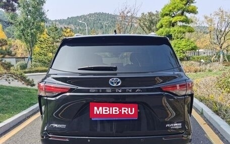 Toyota Sienna, 2021 год, 2 690 500 рублей, 6 фотография