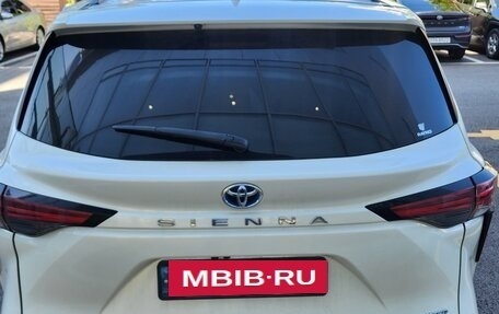 Toyota Sienna, 2023 год, 3 050 333 рублей, 7 фотография