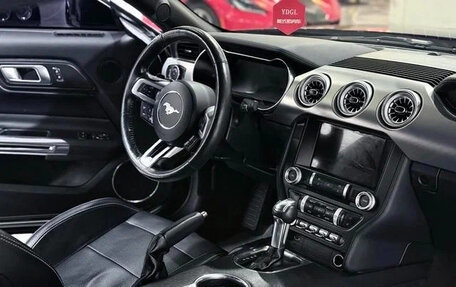 Ford Mustang VI рестайлинг, 2021 год, 2 140 200 рублей, 6 фотография