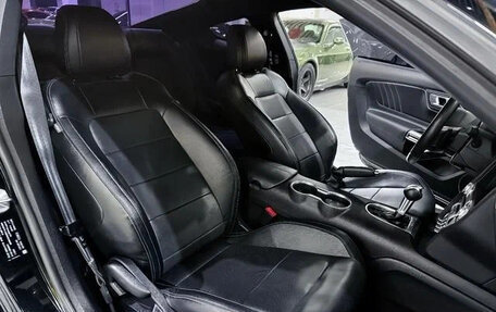 Ford Mustang VI рестайлинг, 2021 год, 2 140 200 рублей, 7 фотография
