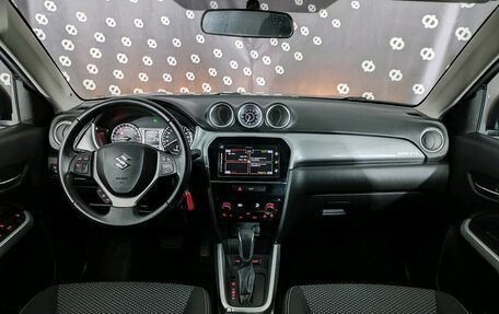Suzuki Vitara II рестайлинг, 2017 год, 1 885 000 рублей, 31 фотография