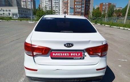 KIA Rio III рестайлинг, 2016 год, 550 000 рублей, 3 фотография
