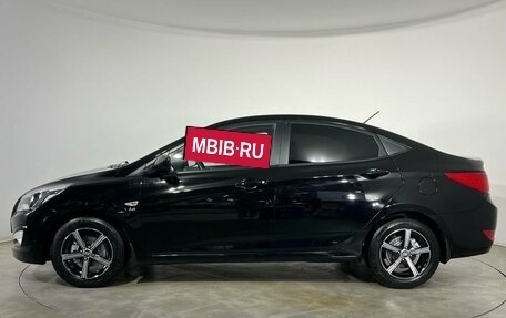 Hyundai Solaris II рестайлинг, 2015 год, 1 110 000 рублей, 2 фотография