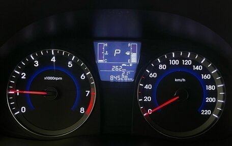 Hyundai Solaris II рестайлинг, 2015 год, 1 110 000 рублей, 13 фотография