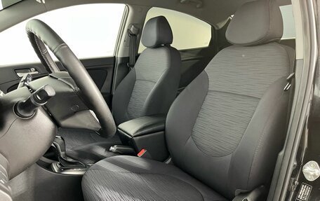 Hyundai Solaris II рестайлинг, 2015 год, 1 110 000 рублей, 15 фотография