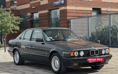 BMW 5 серия, 1992 год, 599 000 рублей, 2 фотография