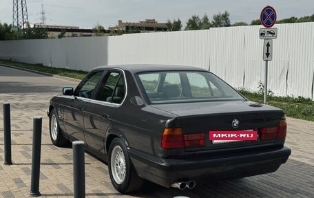 BMW 5 серия, 1992 год, 599 000 рублей, 11 фотография