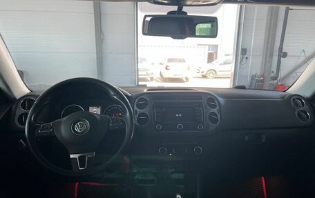 Volkswagen Tiguan I, 2011 год, 970 000 рублей, 12 фотография