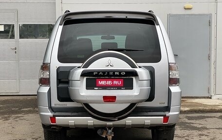 Mitsubishi Pajero IV, 2011 год, 1 699 000 рублей, 5 фотография