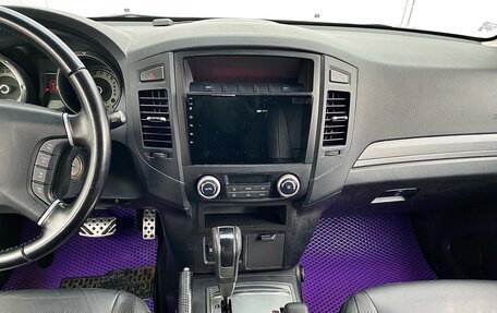 Mitsubishi Pajero IV, 2011 год, 1 699 000 рублей, 21 фотография