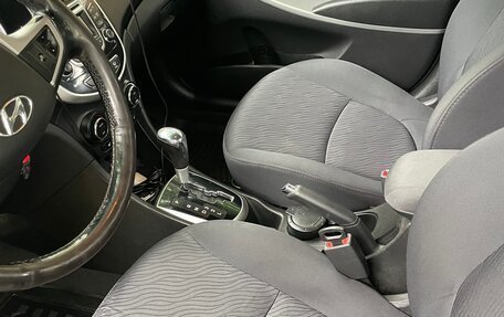 Hyundai Solaris II рестайлинг, 2013 год, 1 300 000 рублей, 5 фотография