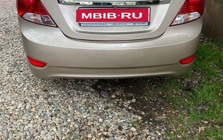 Hyundai Solaris II рестайлинг, 2013 год, 1 300 000 рублей, 3 фотография