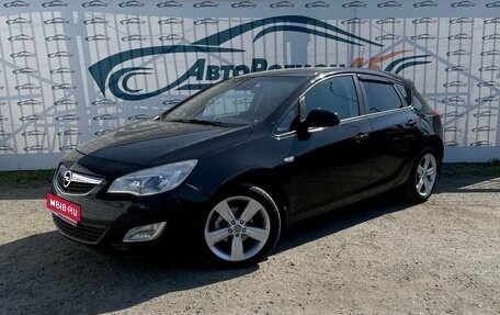 Opel Astra J, 2011 год, 649 000 рублей, 1 фотография