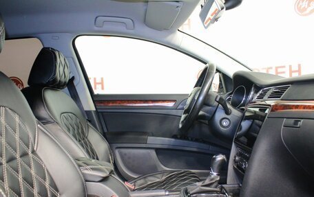 Skoda Superb III рестайлинг, 2013 год, 975 000 рублей, 10 фотография