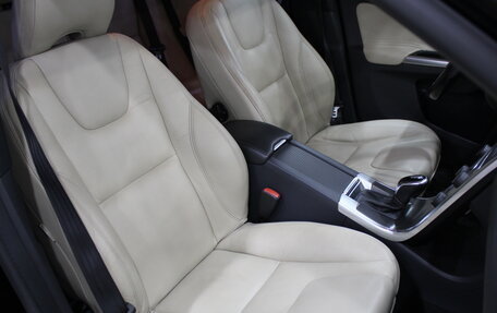 Volvo XC60 II, 2013 год, 1 990 000 рублей, 26 фотография