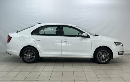 Skoda Rapid I, 2018 год, 1 225 000 рублей, 8 фотография
