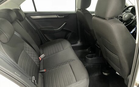 Skoda Rapid I, 2018 год, 1 225 000 рублей, 19 фотография