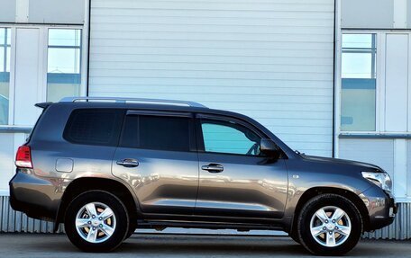 Toyota Land Cruiser 200, 2011 год, 2 699 000 рублей, 5 фотография
